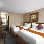 Maligne Lodge