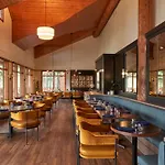 Pyramid Lake Lodge
