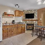 Patricia Lake Bungalows