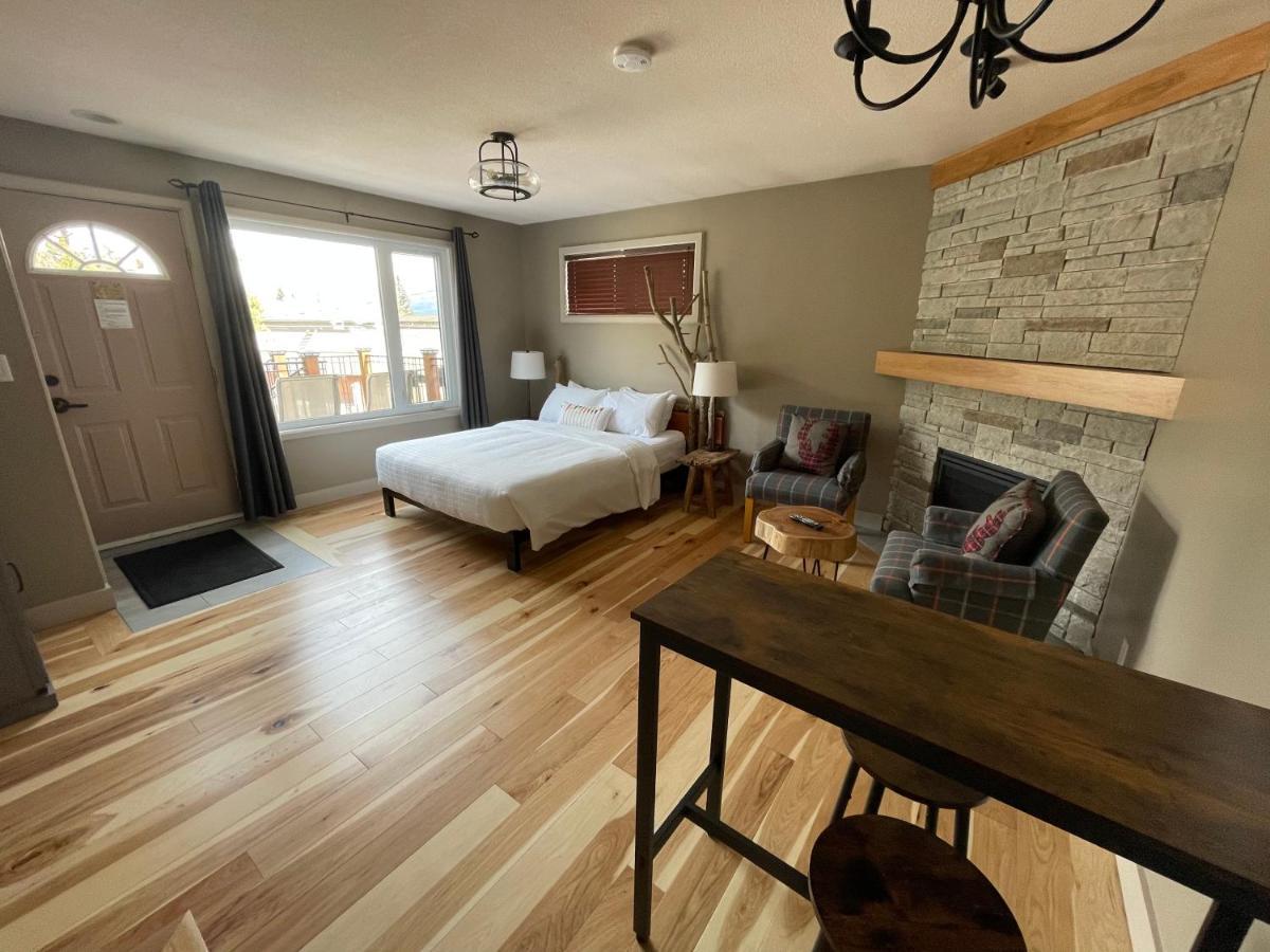 Bear Hill Lodge
