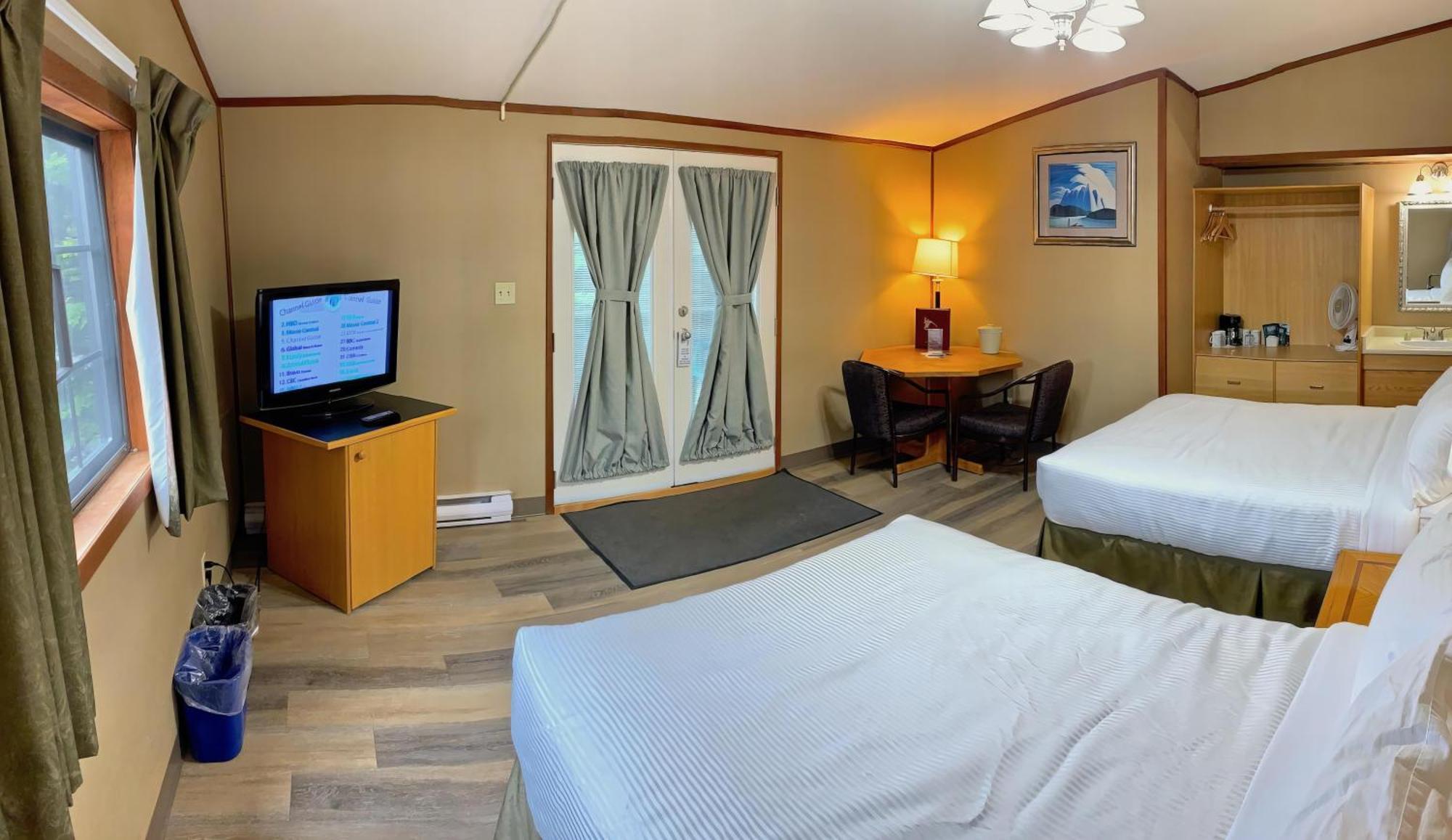 Lodge Sunwapta Falls Rocky Mountain *