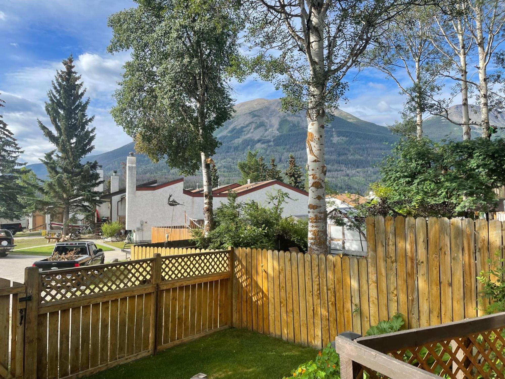 Guest house Cedar House Jasper
