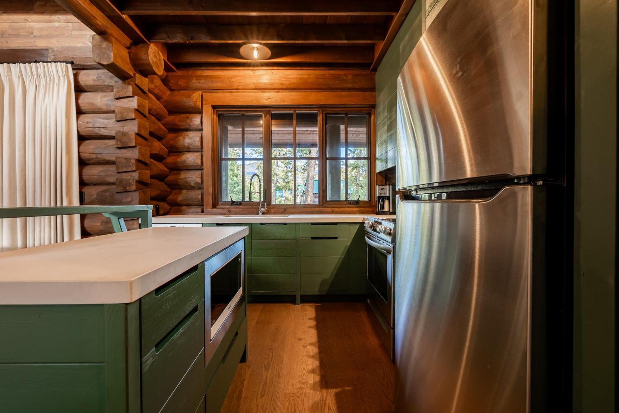 Pine Lodge