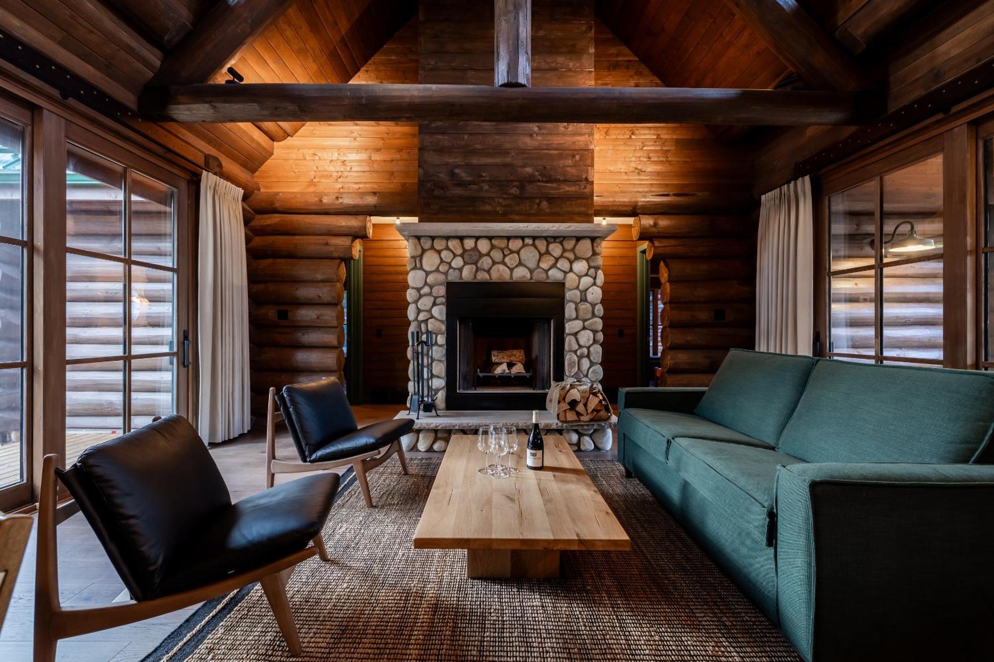 Pine * Jasper