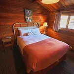 Jasper House Bungalows