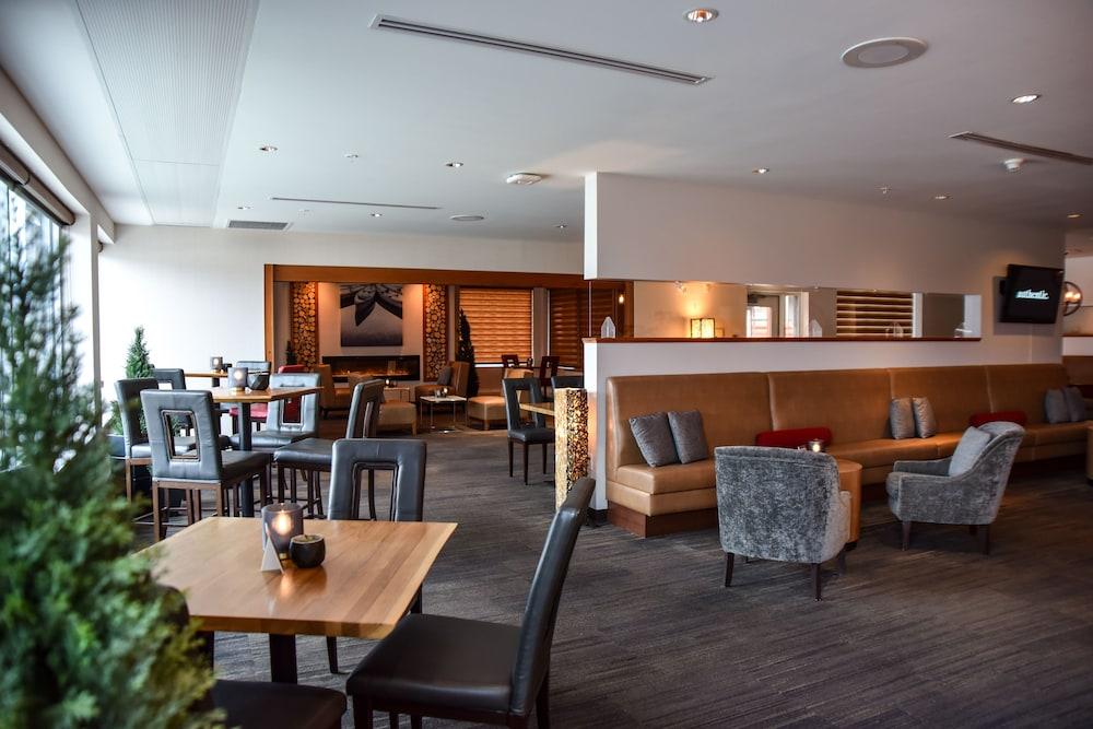 Hotel The Crimson 3*